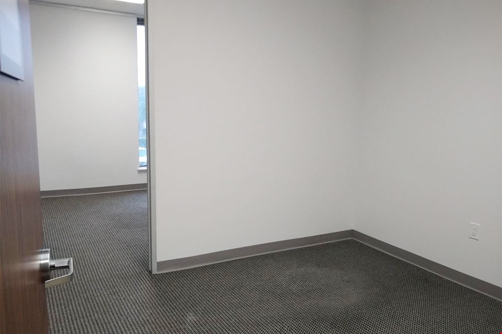 1300 Bay Area Boulevard