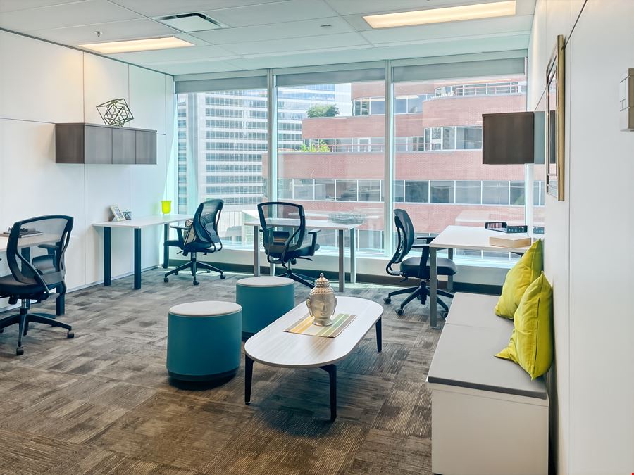 AB, Calgary - 903-8th Ave SW