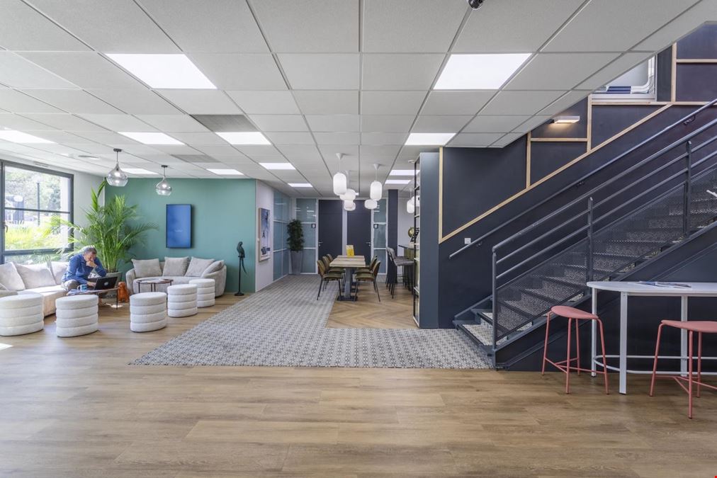 Mitwit - Office - Aix-En-Provence Ex Multiburo