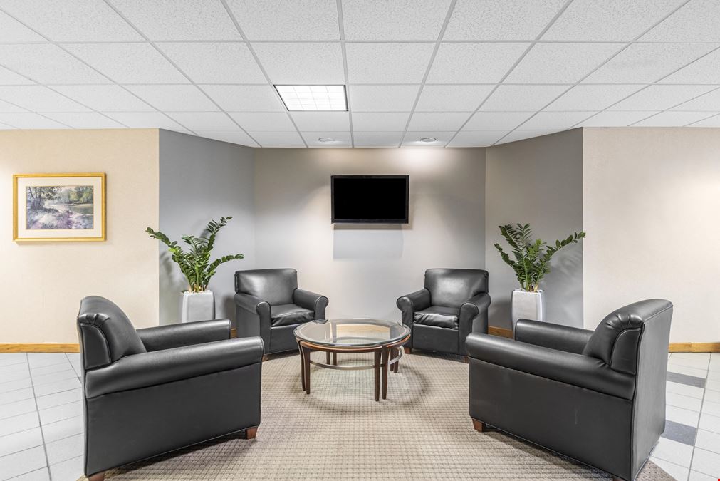 Regus - Nashua – One Tara Boulevard