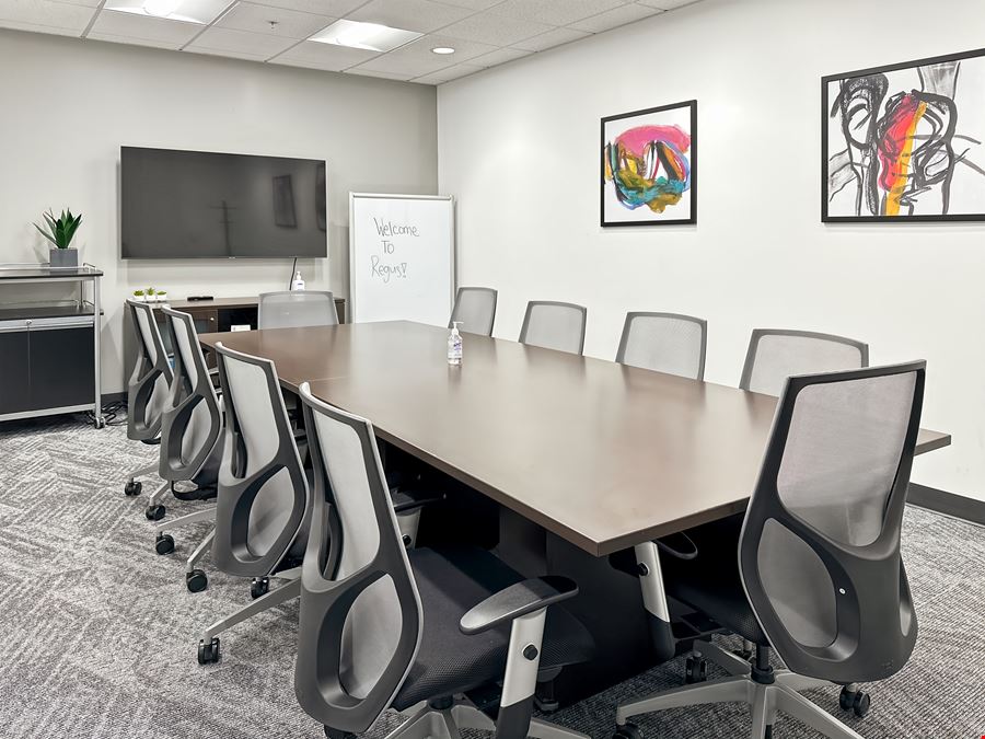 CA, Woodland Hills - Trillium Towers Center