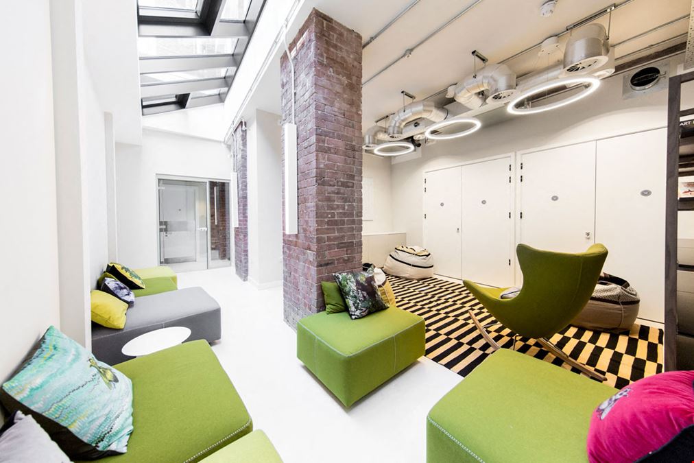 Fora - Clerkenwell - Dallington Street