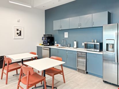 NY, Astoria - 36th Avenue