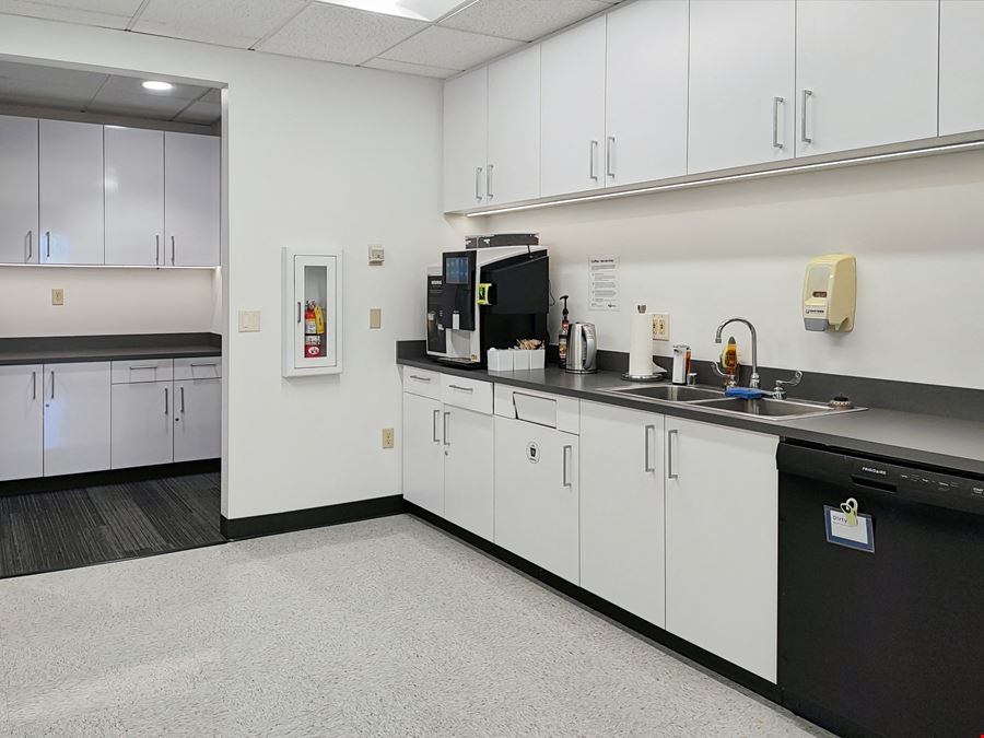 WA, Seattle - 5th Ave NE