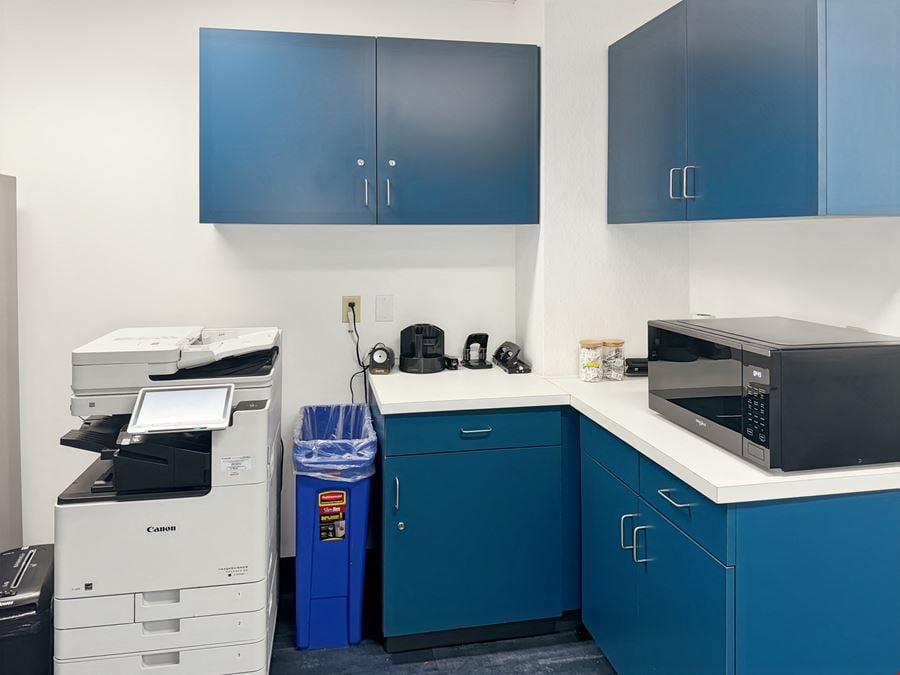 HQ - Edmonton - 98 Avenue