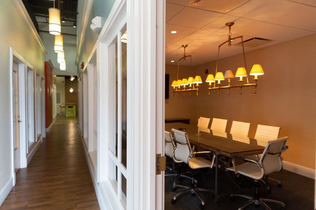 Meeting Room - Large