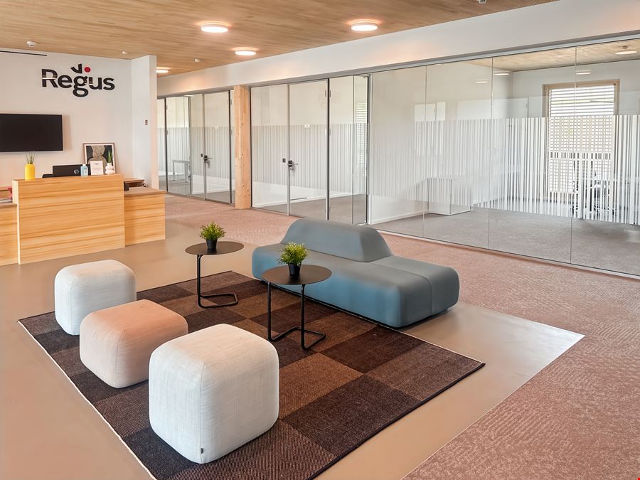 Regus - Friedrich-Henning Straße