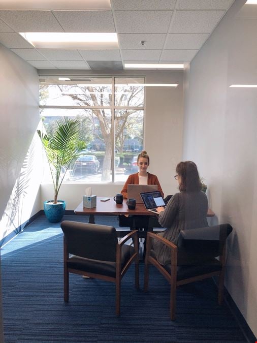 Day Office 116 ($25/hr or 1cr/hr)