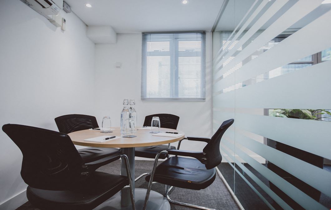 Orega - South - Gatwick