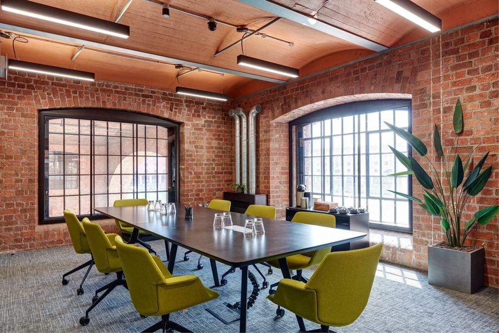 Clockwise - Liverpool