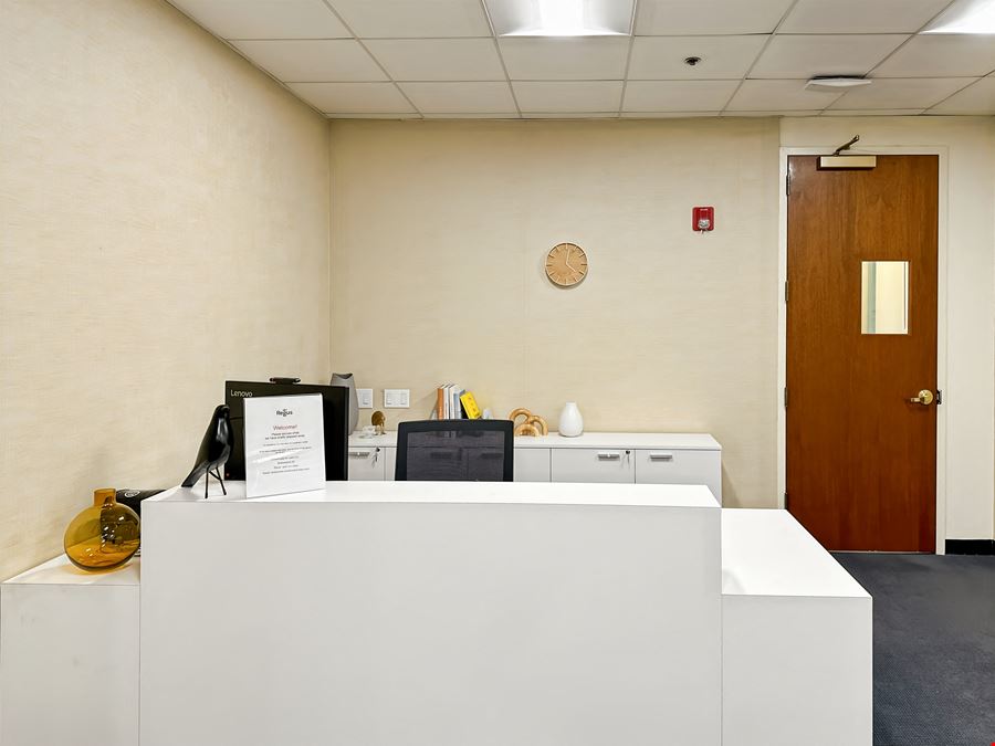Regus - Bedminster - Crossroads Dr