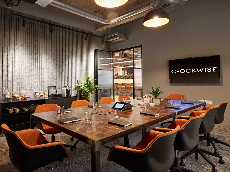 Clockwise - Cheltenham