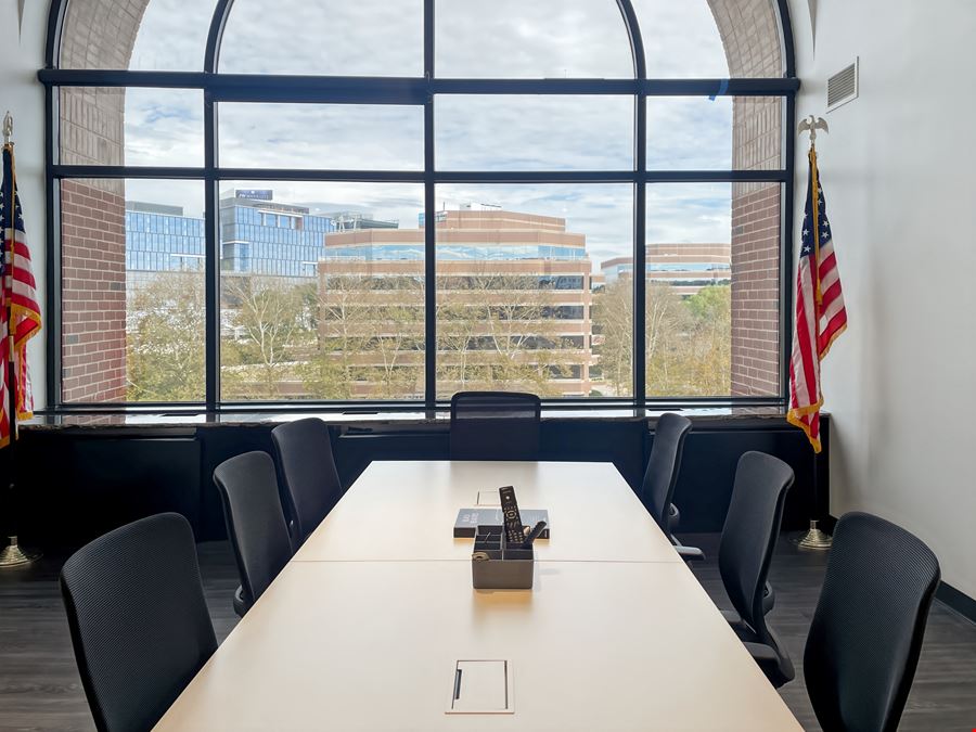 VA, Reston - Commerce Park Dr