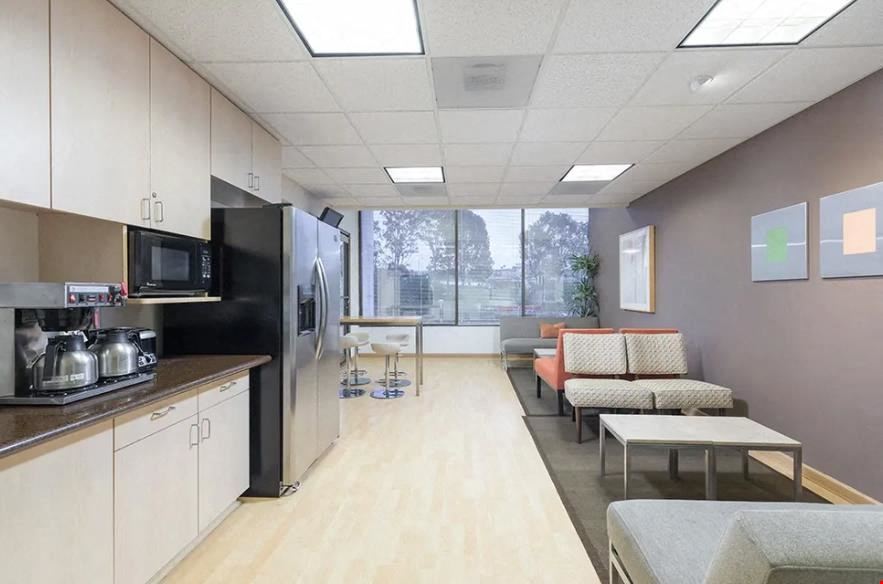 Newport Executive Center