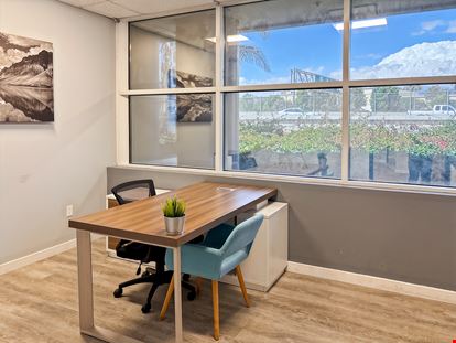 Spaces - Ventura - Eastman Ave