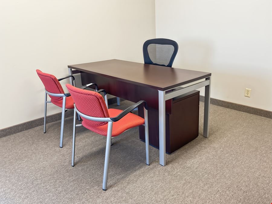 Regus - Bedford - 1600 Airport Freeway