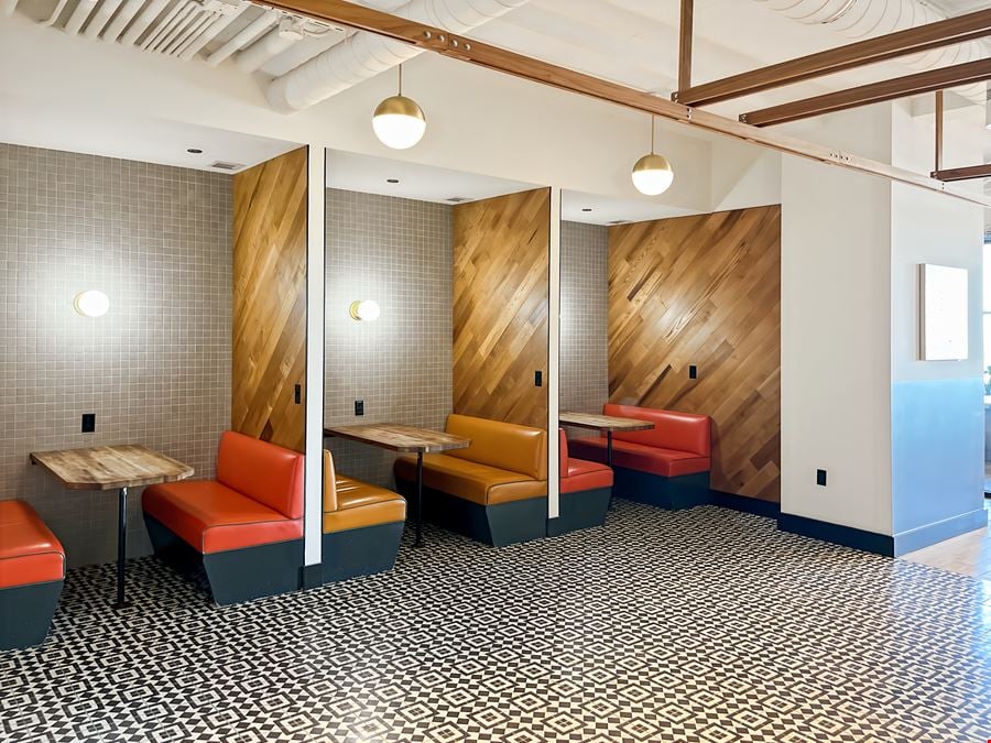 IL, Chicago - 332 S Michigan Avenue