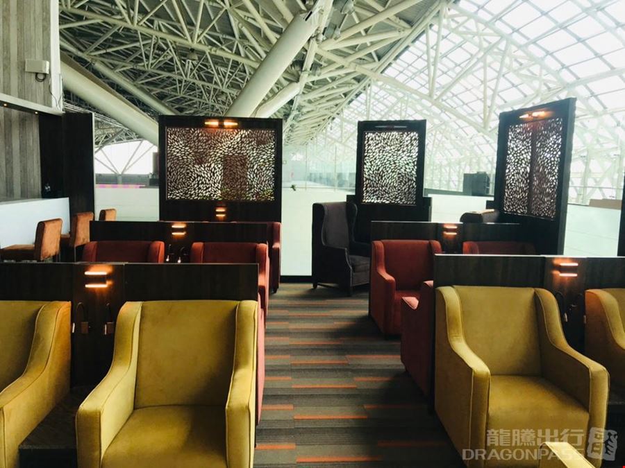 Primus Lounge Sri Guru Ram Dass Jee Airport Domestic Terminal