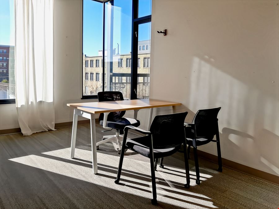 WI, Milwaukee - S 1st Street