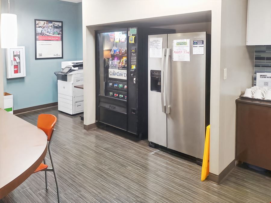 FL, Tampa - Hidden River