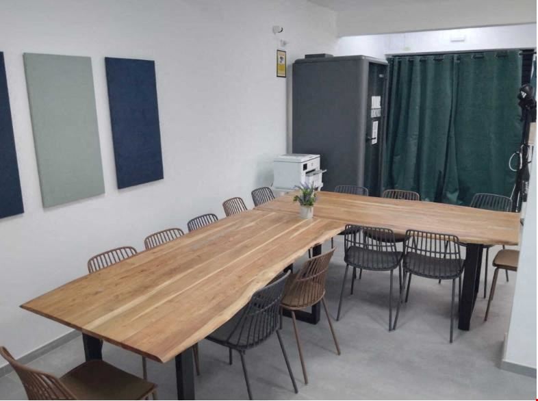 Young Workspaces - Cabanyal