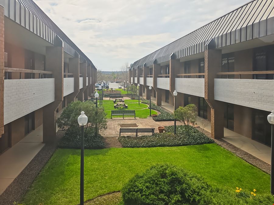 MD, Hunt Valley - Schilling Circle