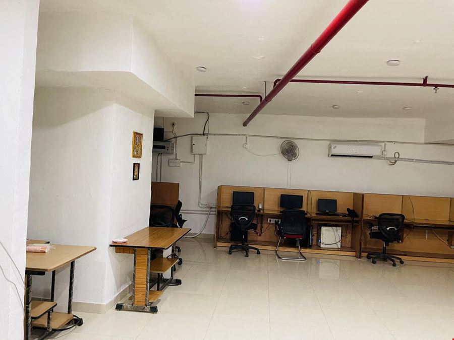 Aviru Coworking Spaces - Aviru Plug And Play Workspace