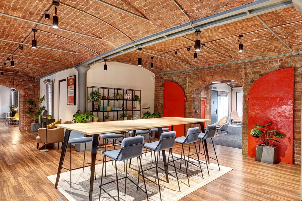 Clockwise - Liverpool