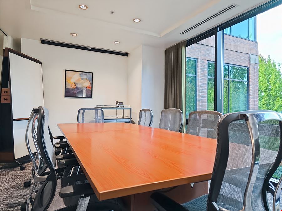 OR, Lake Oswego - Kruse Way