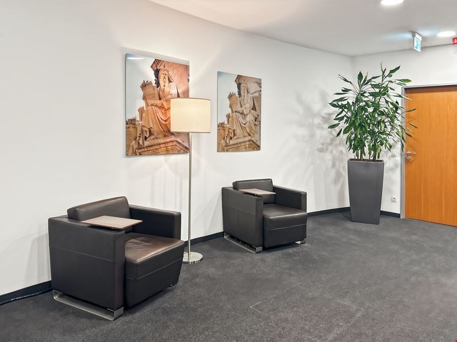Regus - Neuer Zollhof