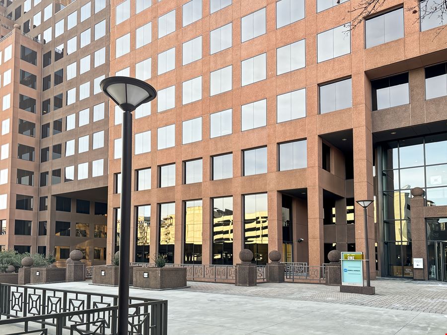 Regus - Atlanta - One Paces West
