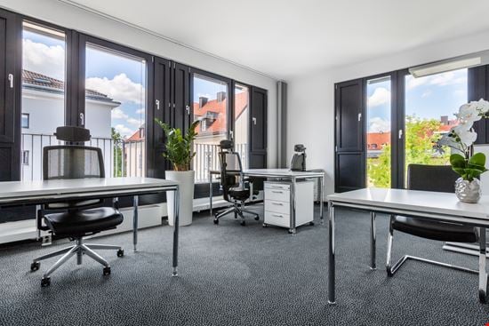 Preview of Leopoldstraße Office space for Rent in München
