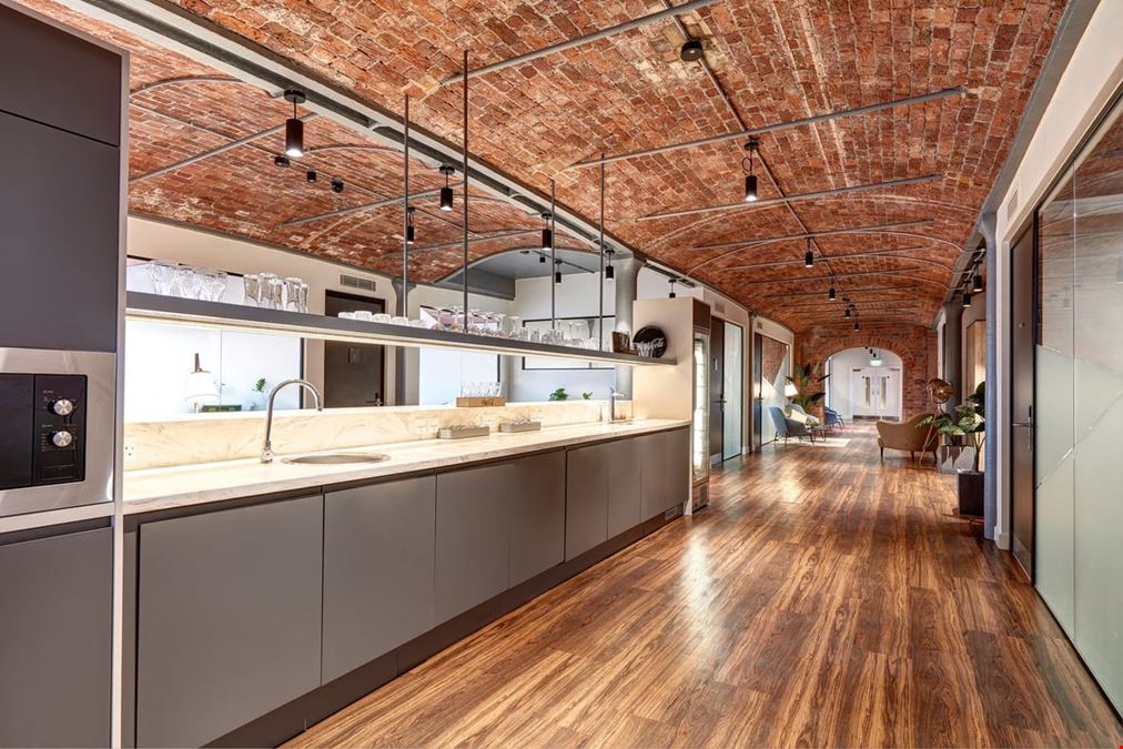 Clockwise - Liverpool