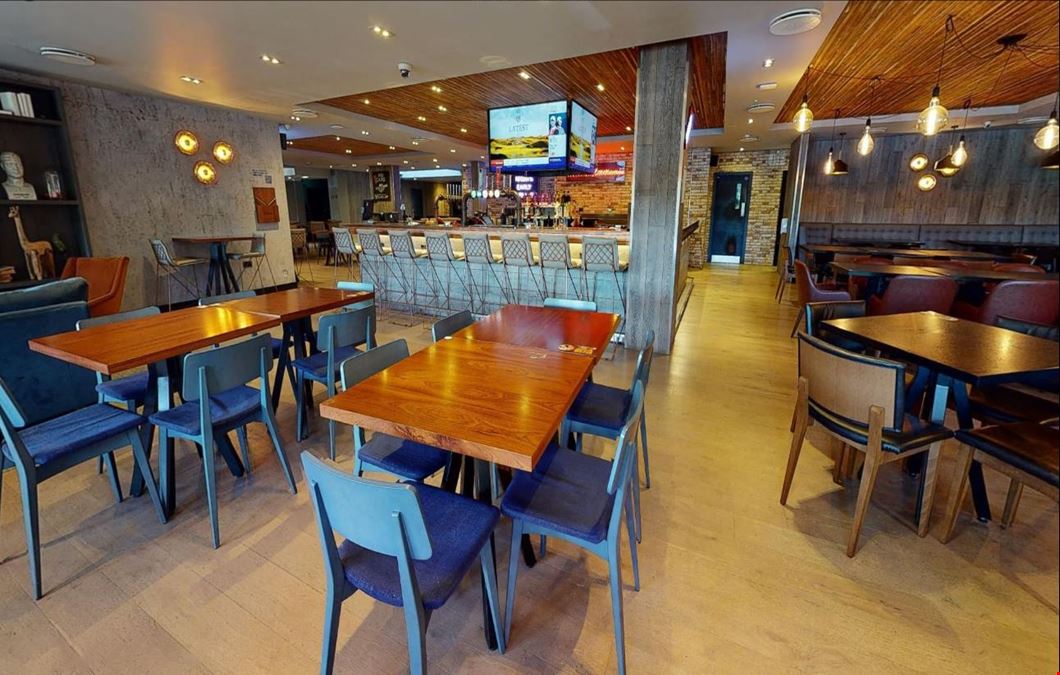 Village Hotels - Manchester Bury