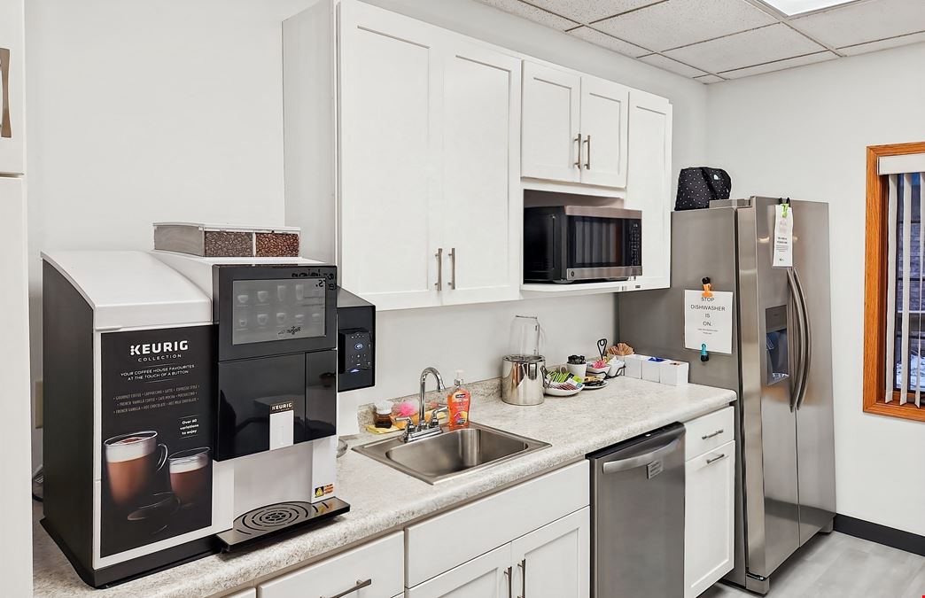 WI, Green Bay - Velp Ave.