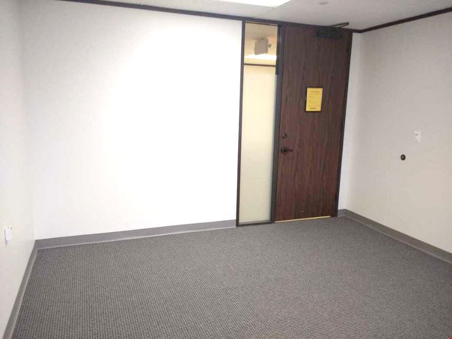 7322-7324 Southwest Freeway