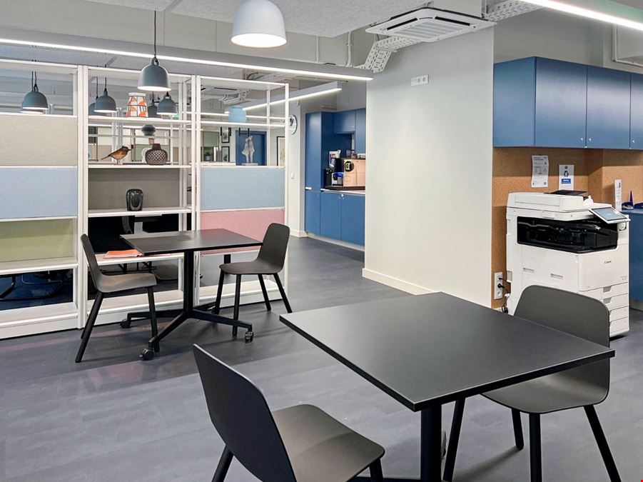 HQ - New Barratt House