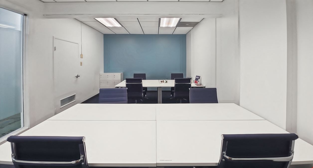 NC, Greensboro - W Friendly Ave