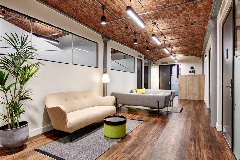 Clockwise - Liverpool