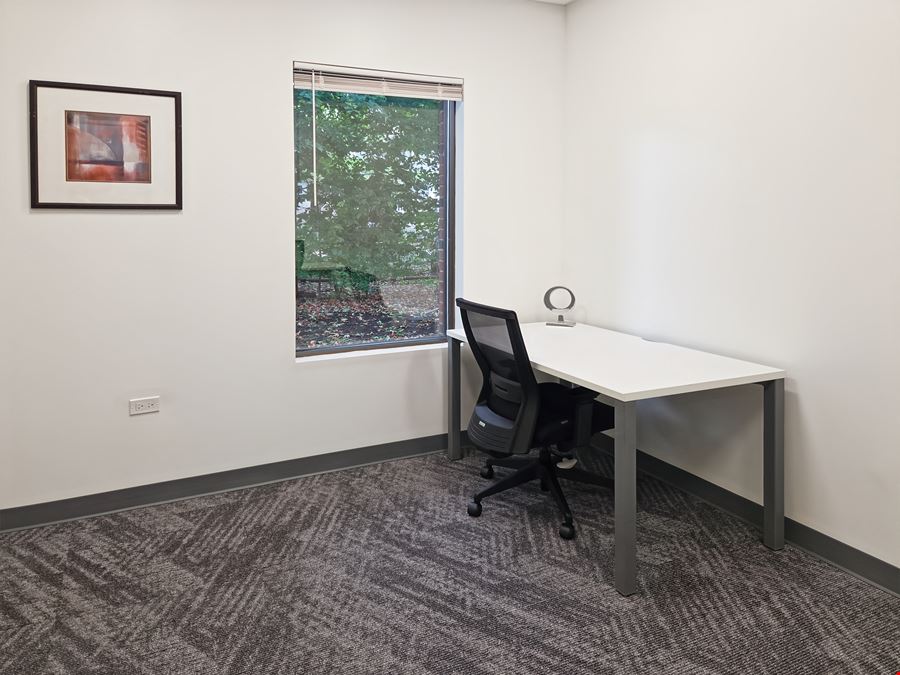 Regus - Libertyville - S Milwaukee
