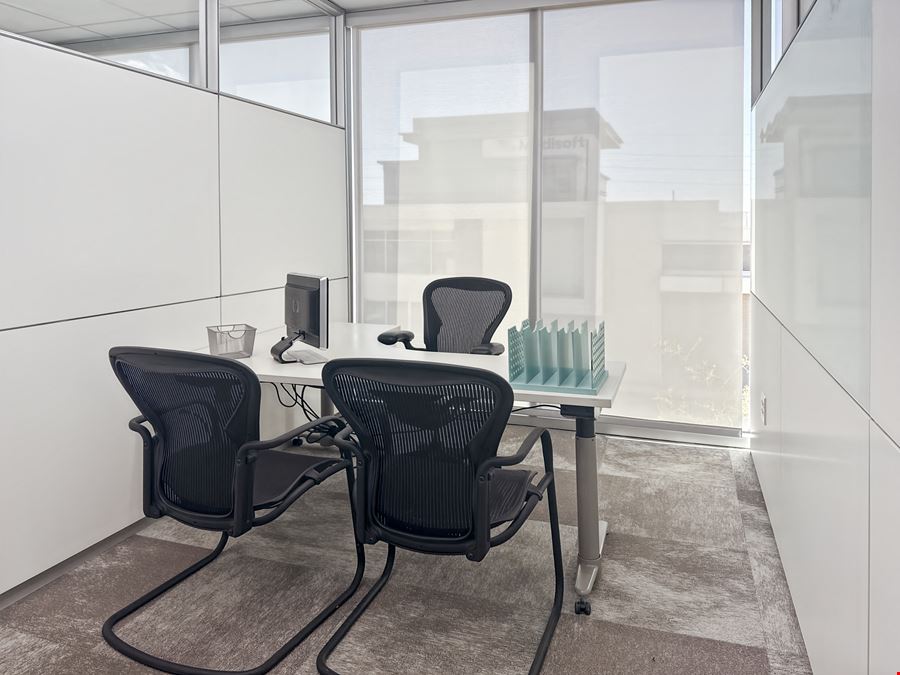 Regus - Sugar Land - Brisbane