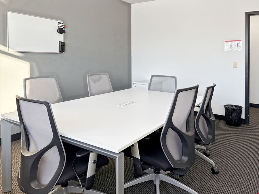 Regus - Bentonville - Beau Terre