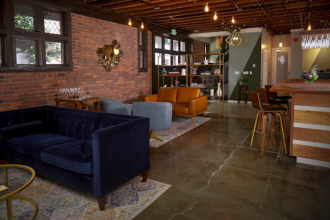 FIRST CLASS（SUGAR HILL 255) Top Venues Near Me for Your Special Event