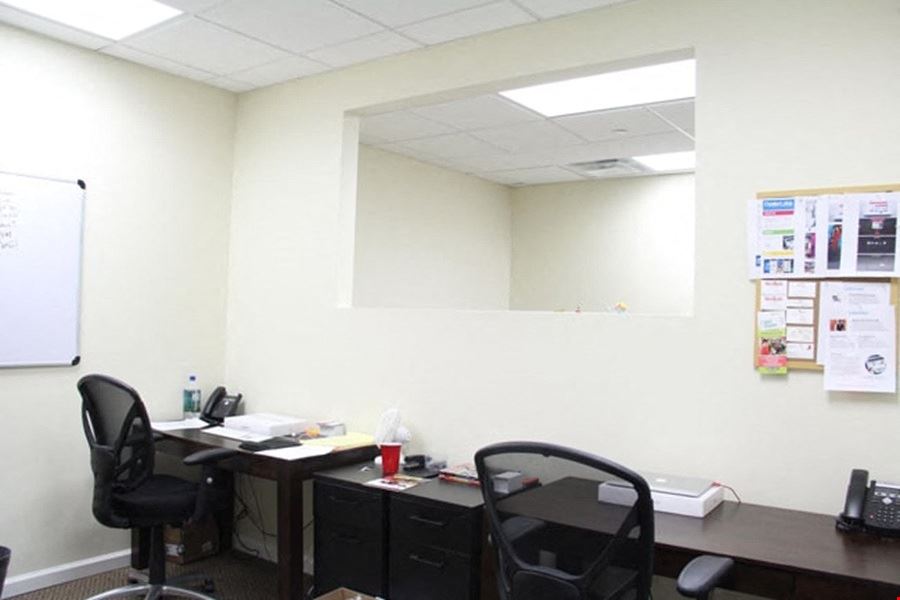 Jay Suites Bryant Park