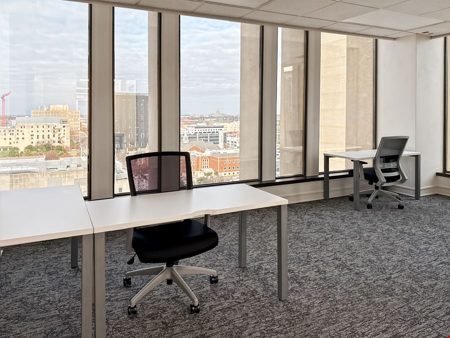 Regus - Oklahoma City - 201 Robert S Kerr Ave