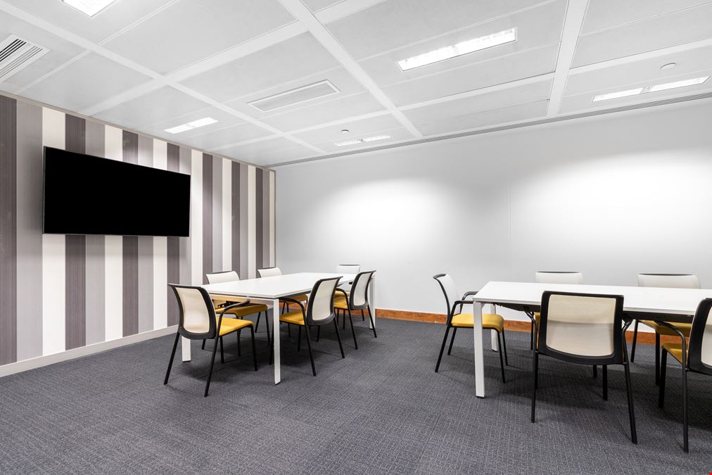 Richmond Station Kew Road