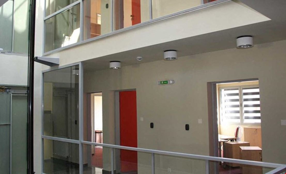 DBH Serviced Office - Debrecen