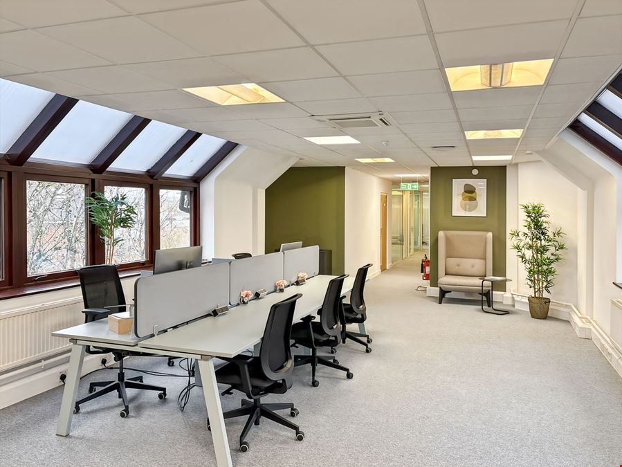 Regus - Winchester Crown Walk