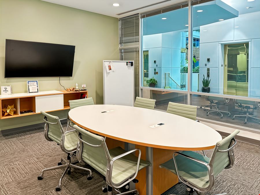 AZ, Scottsdale - Spaces Old Town Galleria