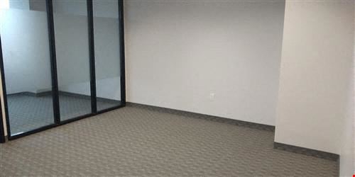 8330-8360 Lyndon B Johnson Fwy